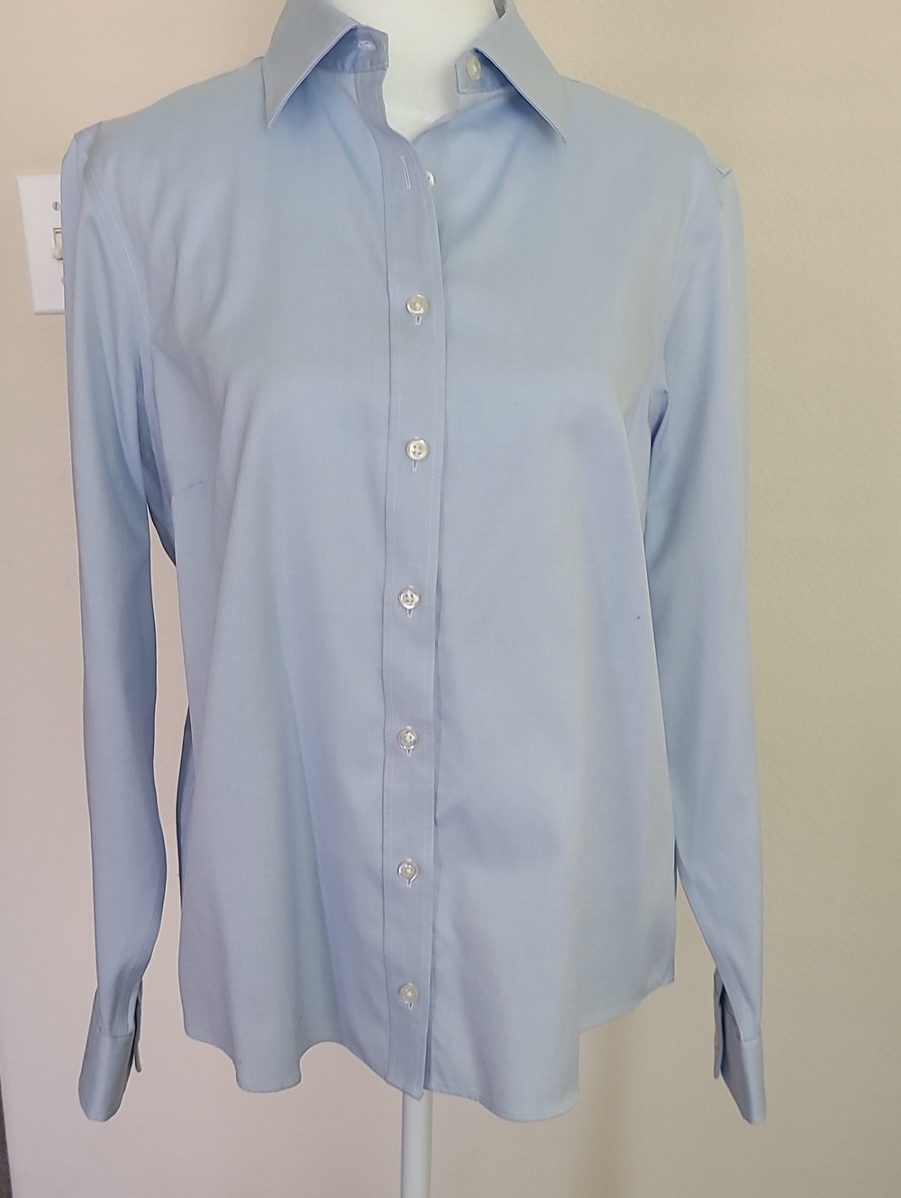 Land's End Women's 12P Light Blue No-Iron Pinpoint Oxford Shirt Blouse